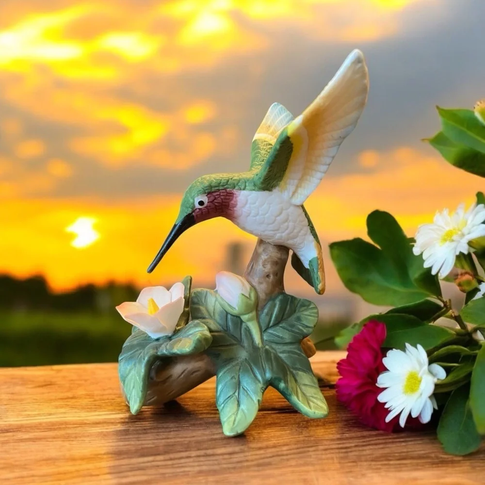 Vintage Porcelain Ruby-Throated Hummingbird Flower Figurine